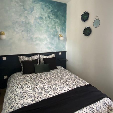 La Suite Dandy - Beau T2 -Terrasse, Parking Gratuit, Climatisation Bagneres-de-Bigorre Luaran gambar