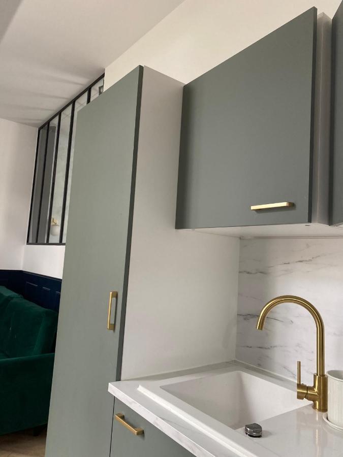 La Suite Dandy - Beau T2 -Terrasse, Parking Gratuit, Climatisation Bagneres-de-Bigorre Luaran gambar